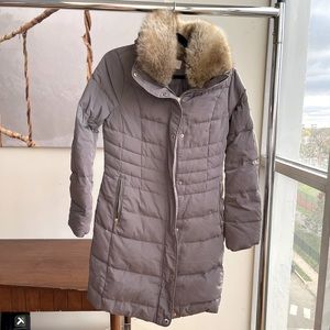 Michael Kors puffer coat, taupe. Very good condition. Size XS.